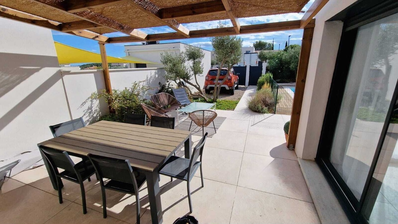 Photo of Outdoor in Roches Grises
