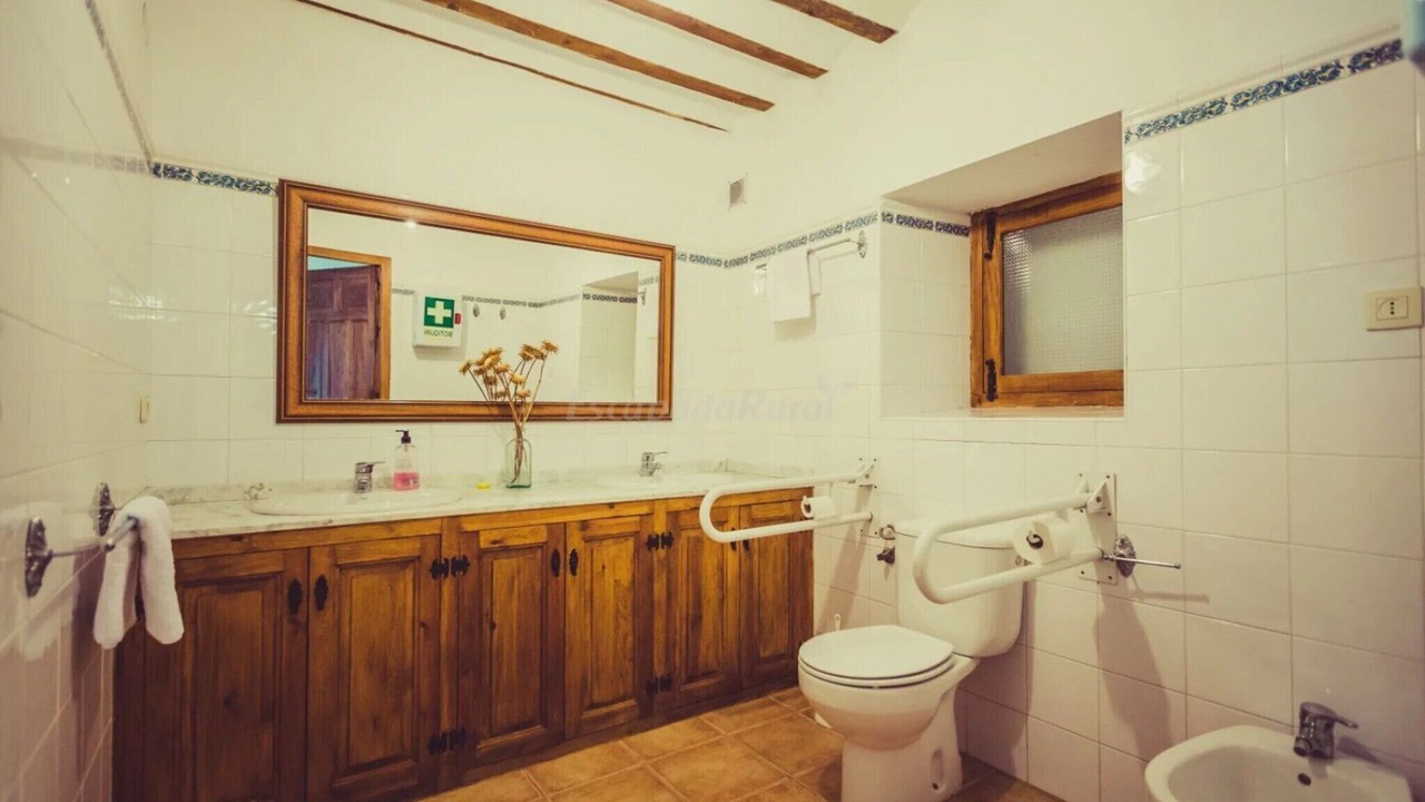 Photo of Bathroom in Alcaraz