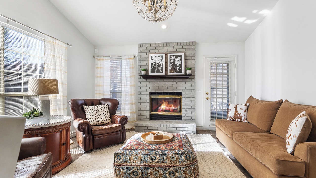 Photo of Livingroom in South Tulsa