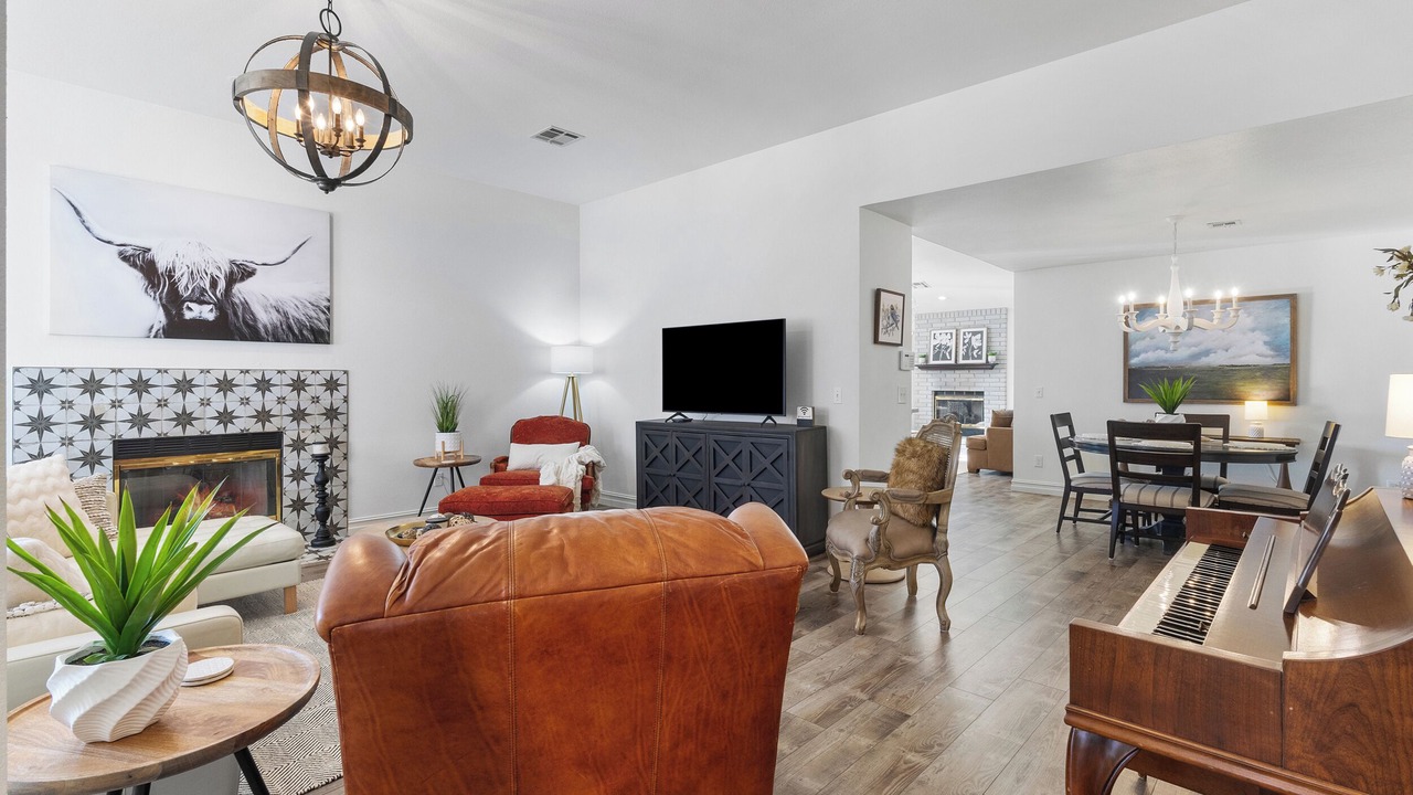 Photo of Livingroom in South Tulsa
