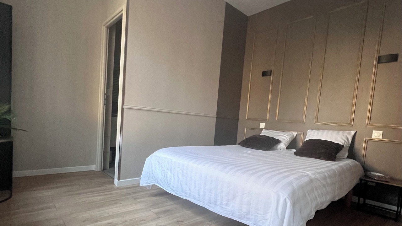 Photo of Bedroom in Le Creusot