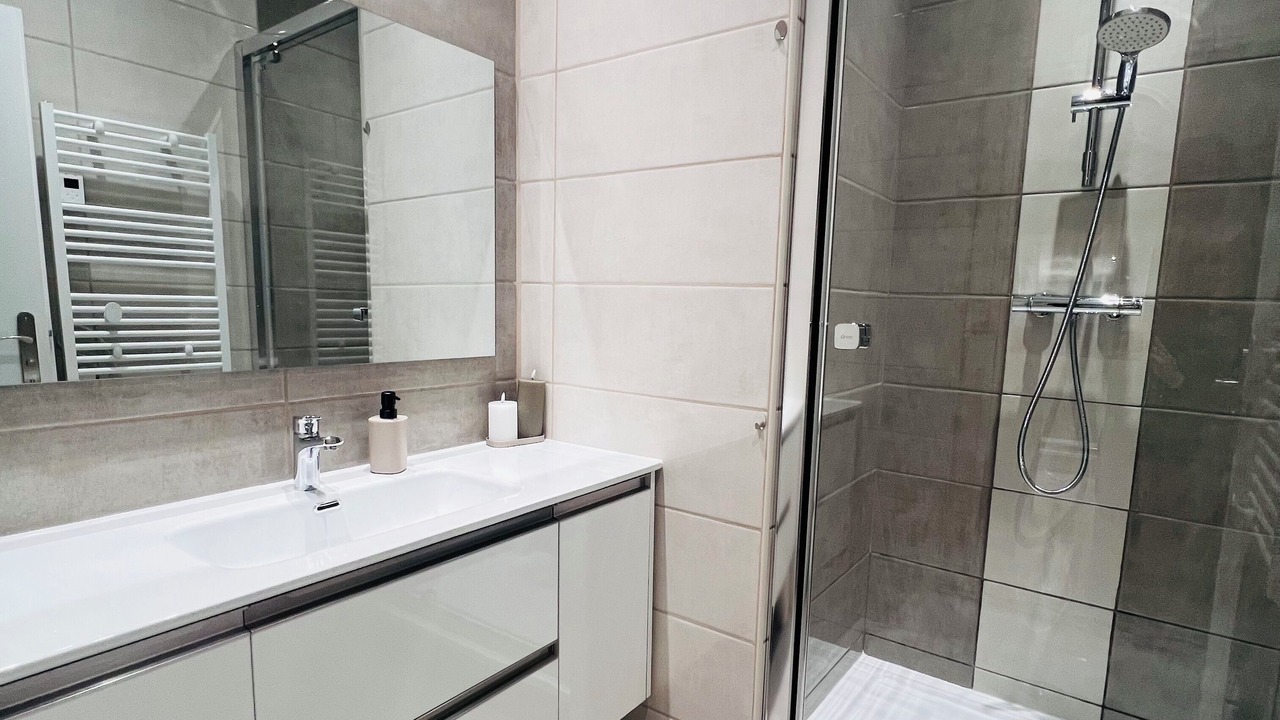 Photo of Bathroom in Le Creusot