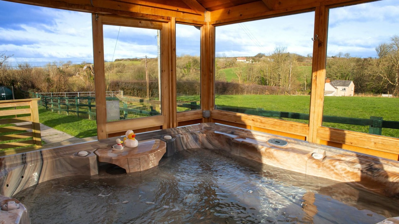 Photo of Others in Llanllwchaiarn