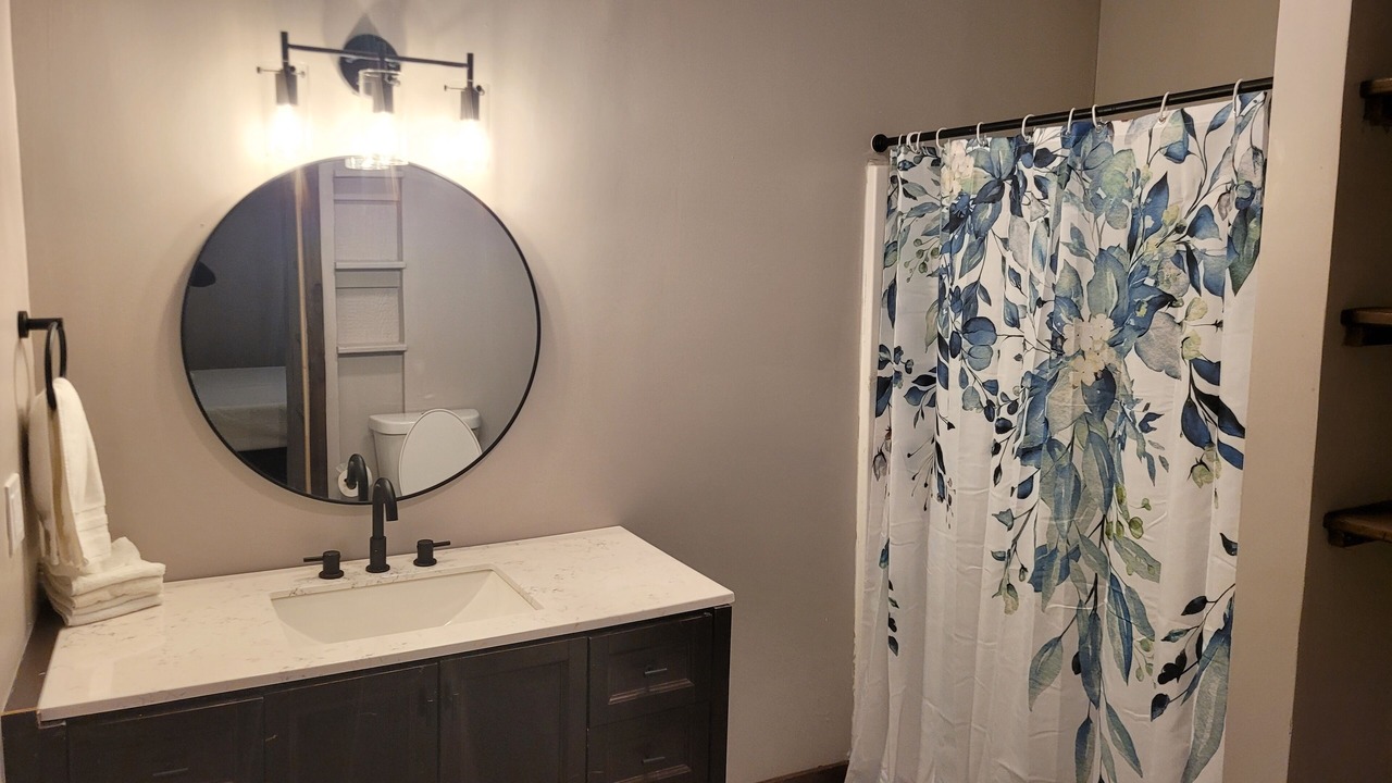 Photo of Bathroom in Clarkdale