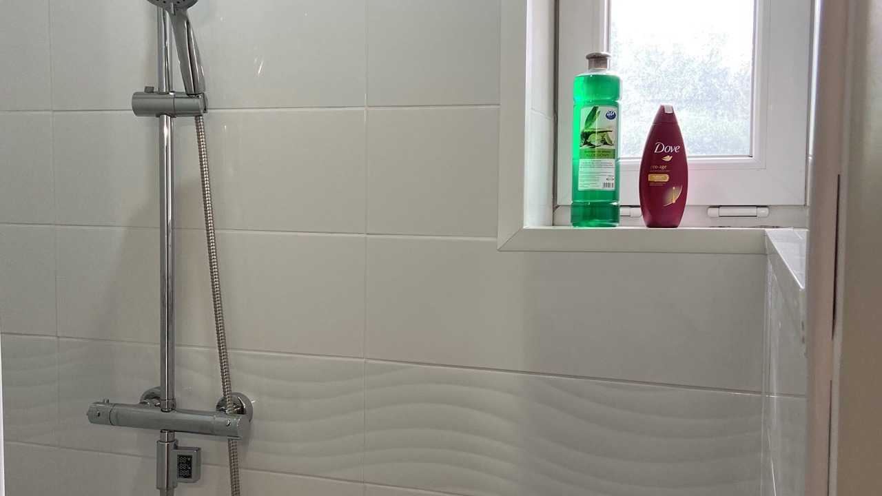 Photo of Bathroom in Bruay-la-Buissiere