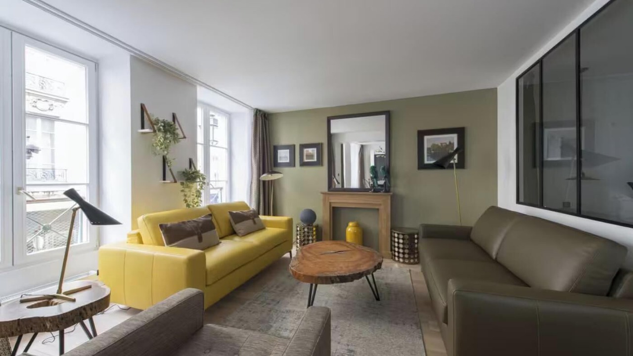Photo of Livingroom in Arts-et-Metiers