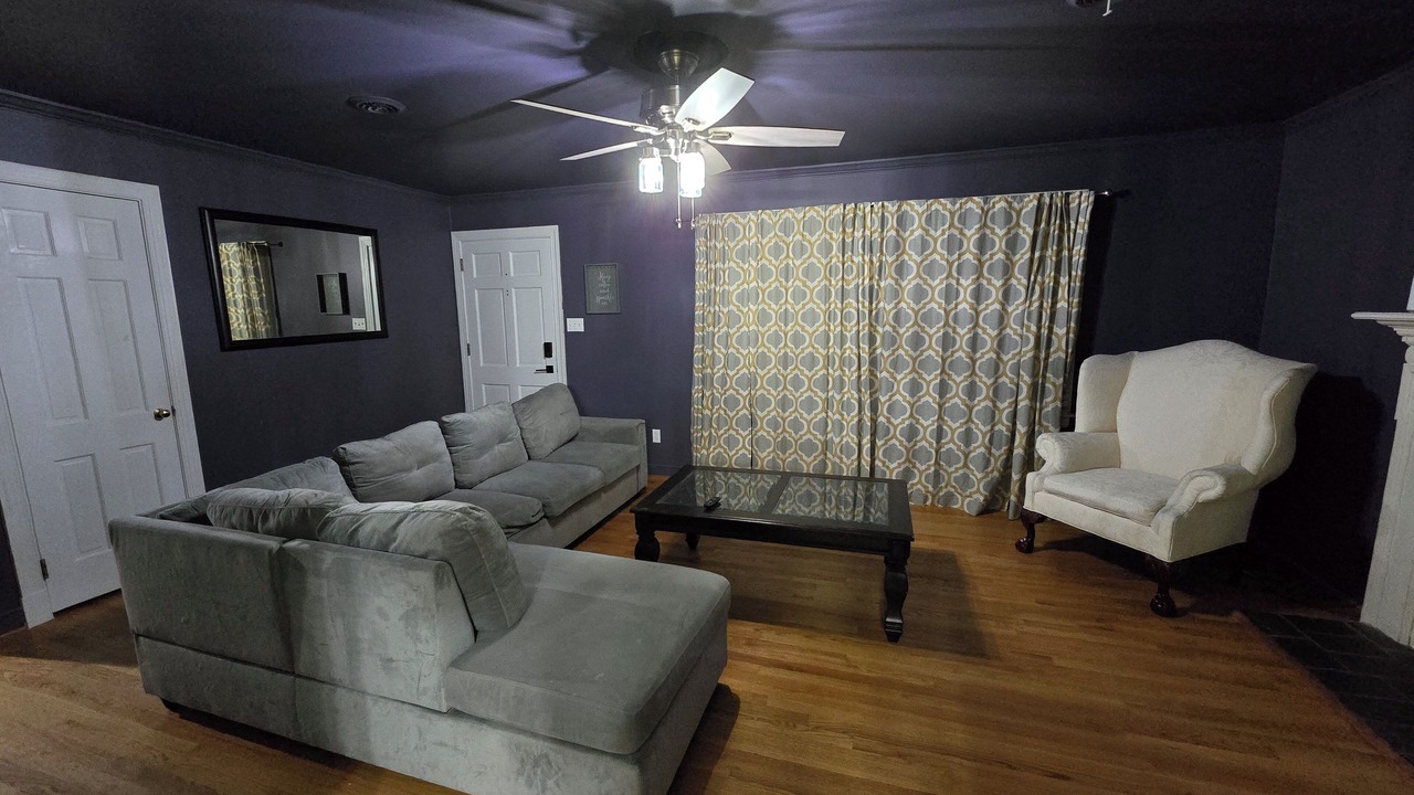Photo of Livingroom in Mosby