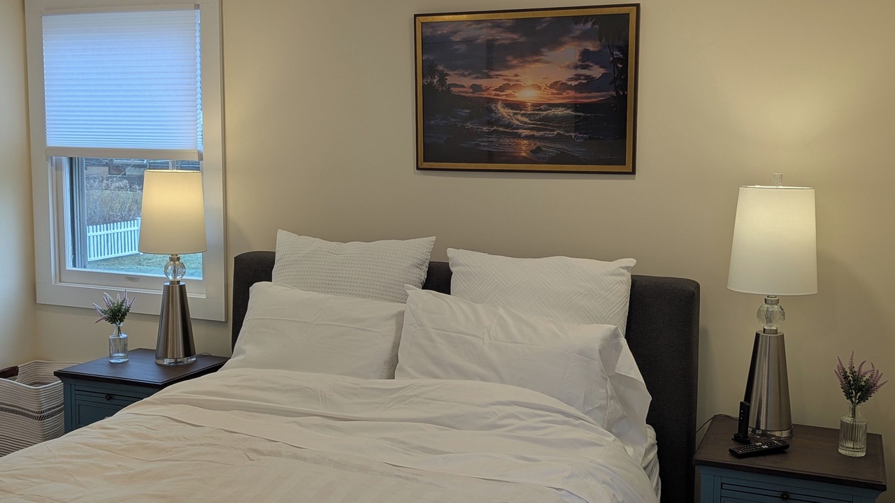 Photo of Bedroom in Lee