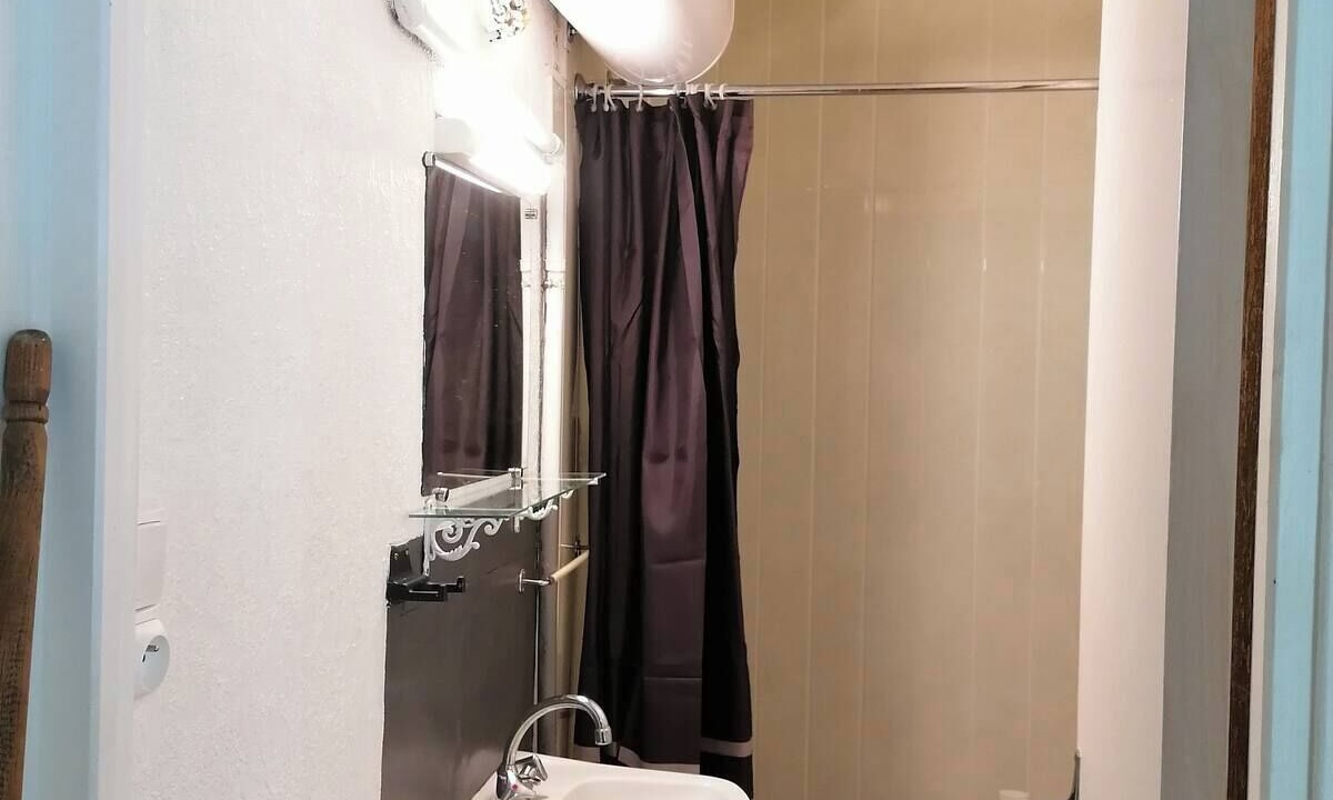 Photo of Bathroom in Saint-Claude