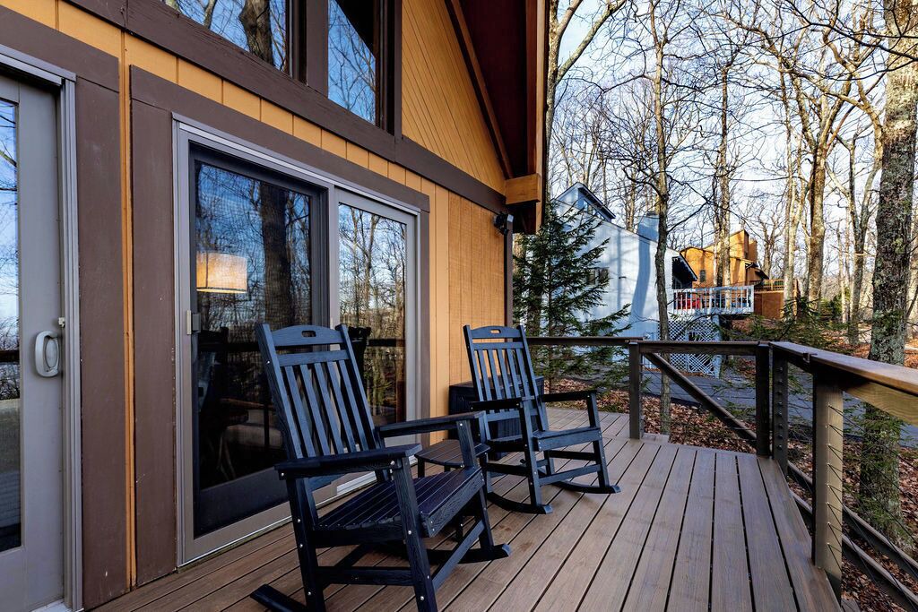 Photo of Patio Balcony in Treeloft