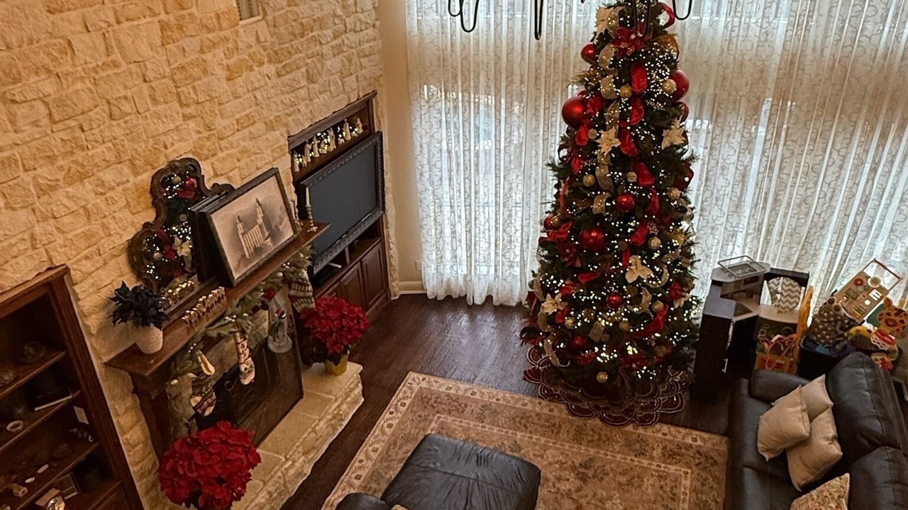 Photo of Livingroom in Flower Mound