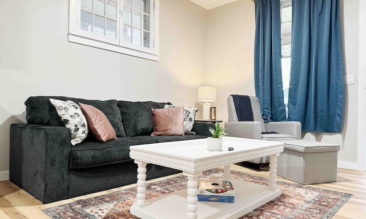 Photo of Livingroom in Evansville
