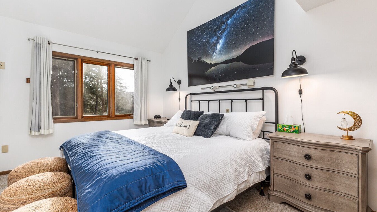 Photo of Bedroom in The Galena Territory
