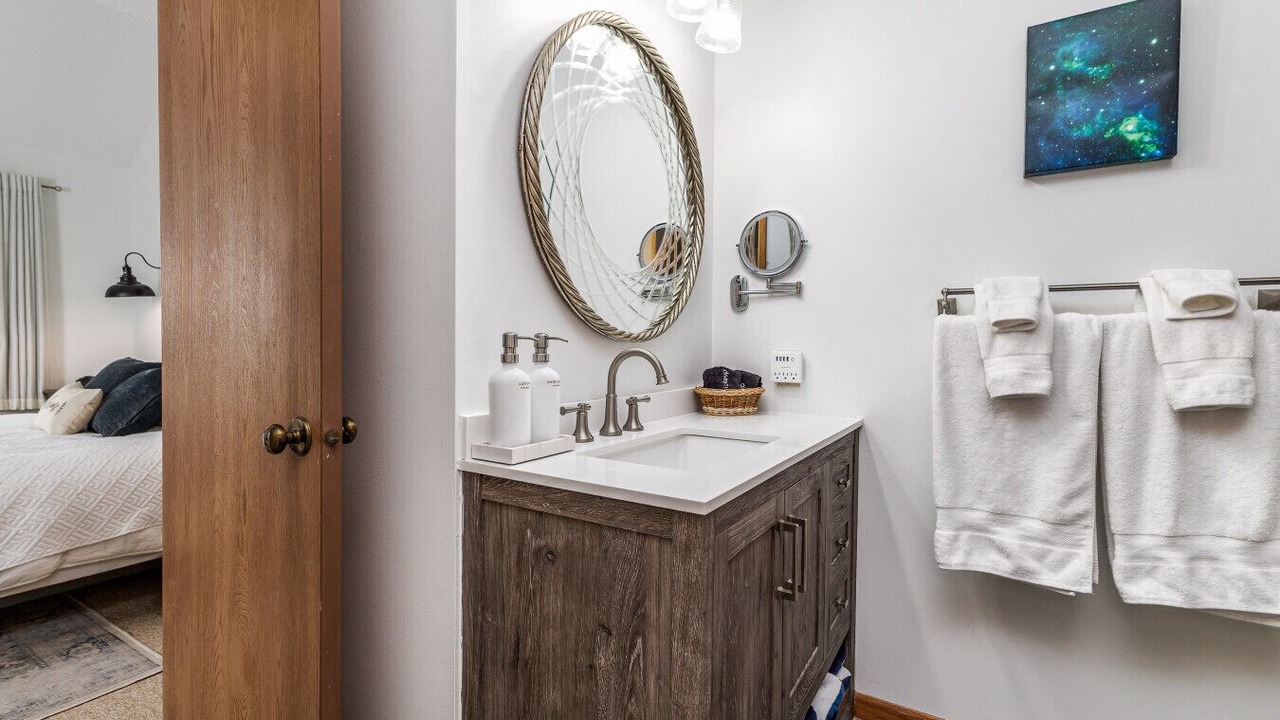 Photo of Bathroom in The Galena Territory