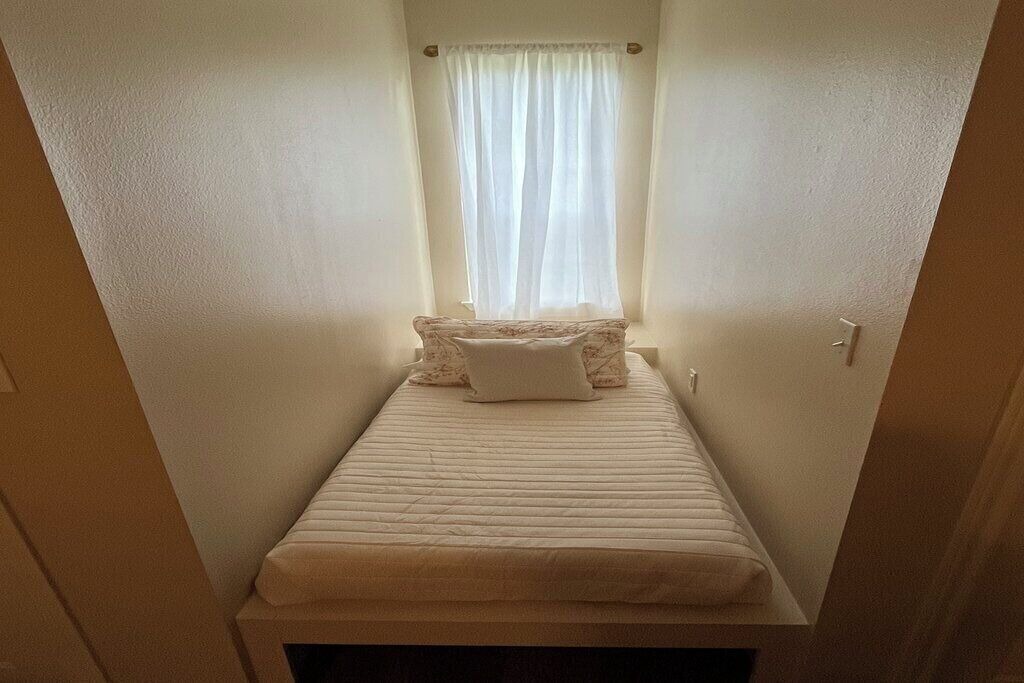 Photo of Bedroom in Wellborn