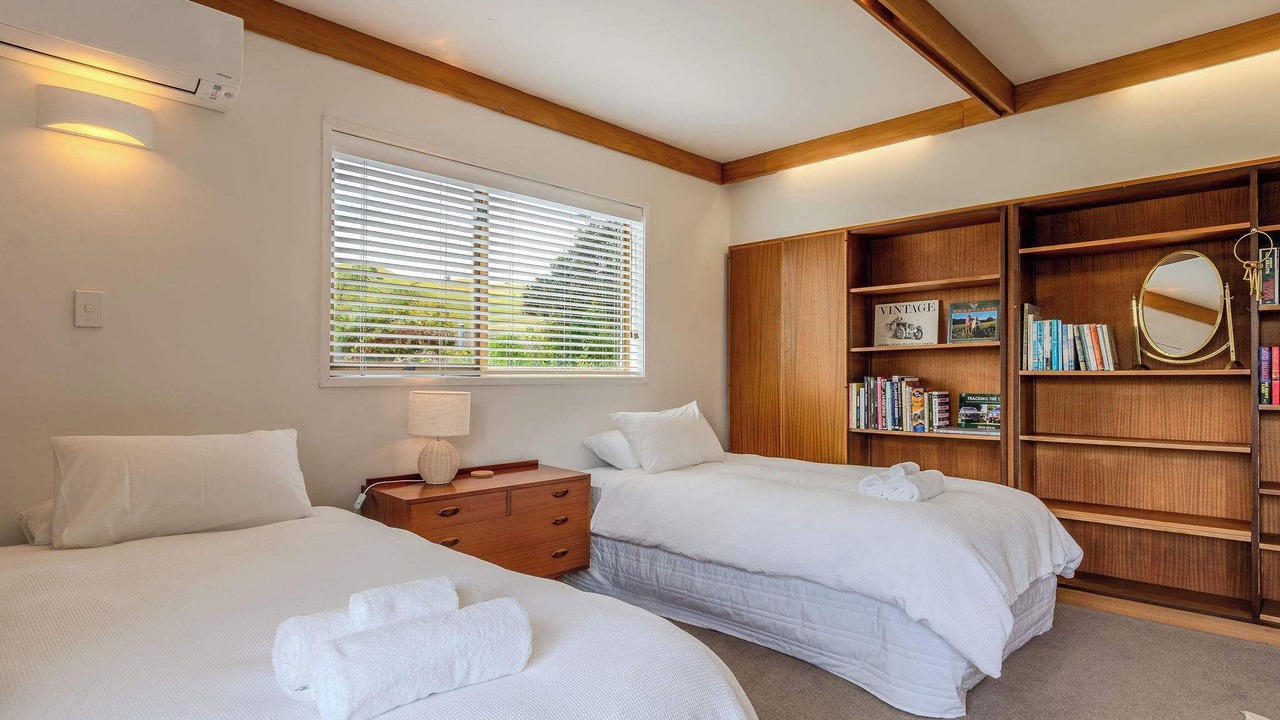 Photo of Others in Lynmore