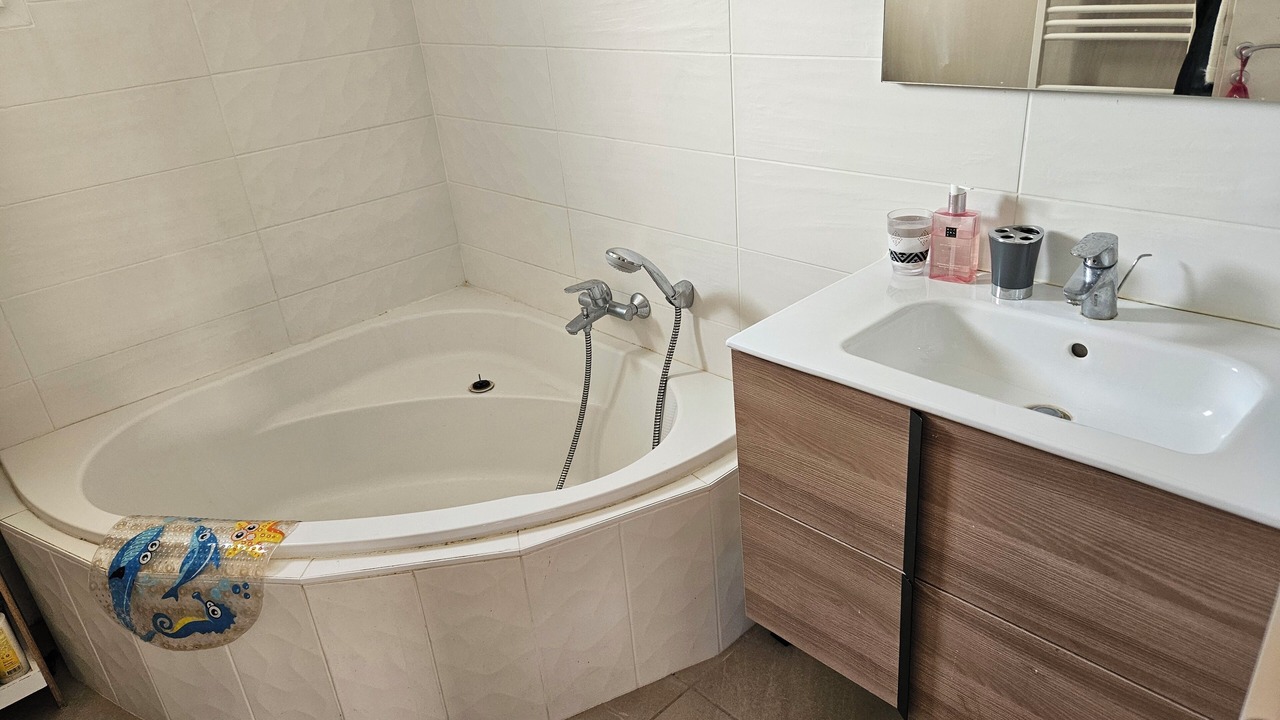 Photo of Bathroom in Mauguio