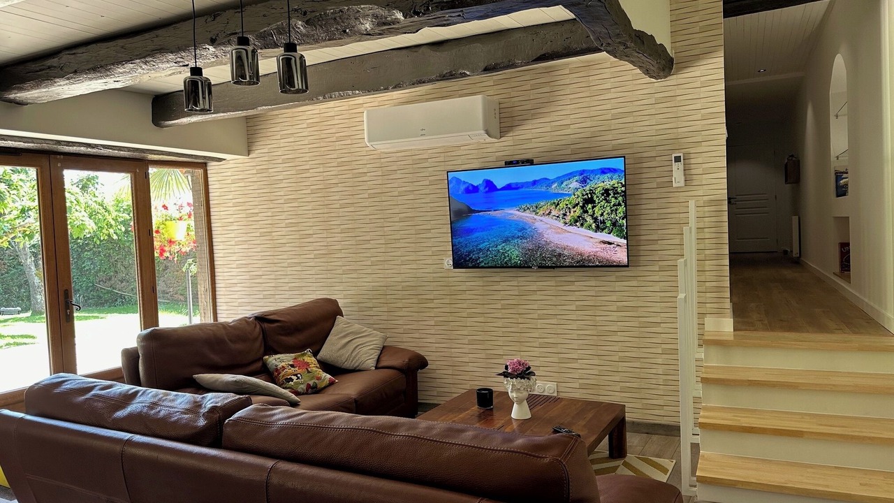 Photo of Livingroom in Almayrac