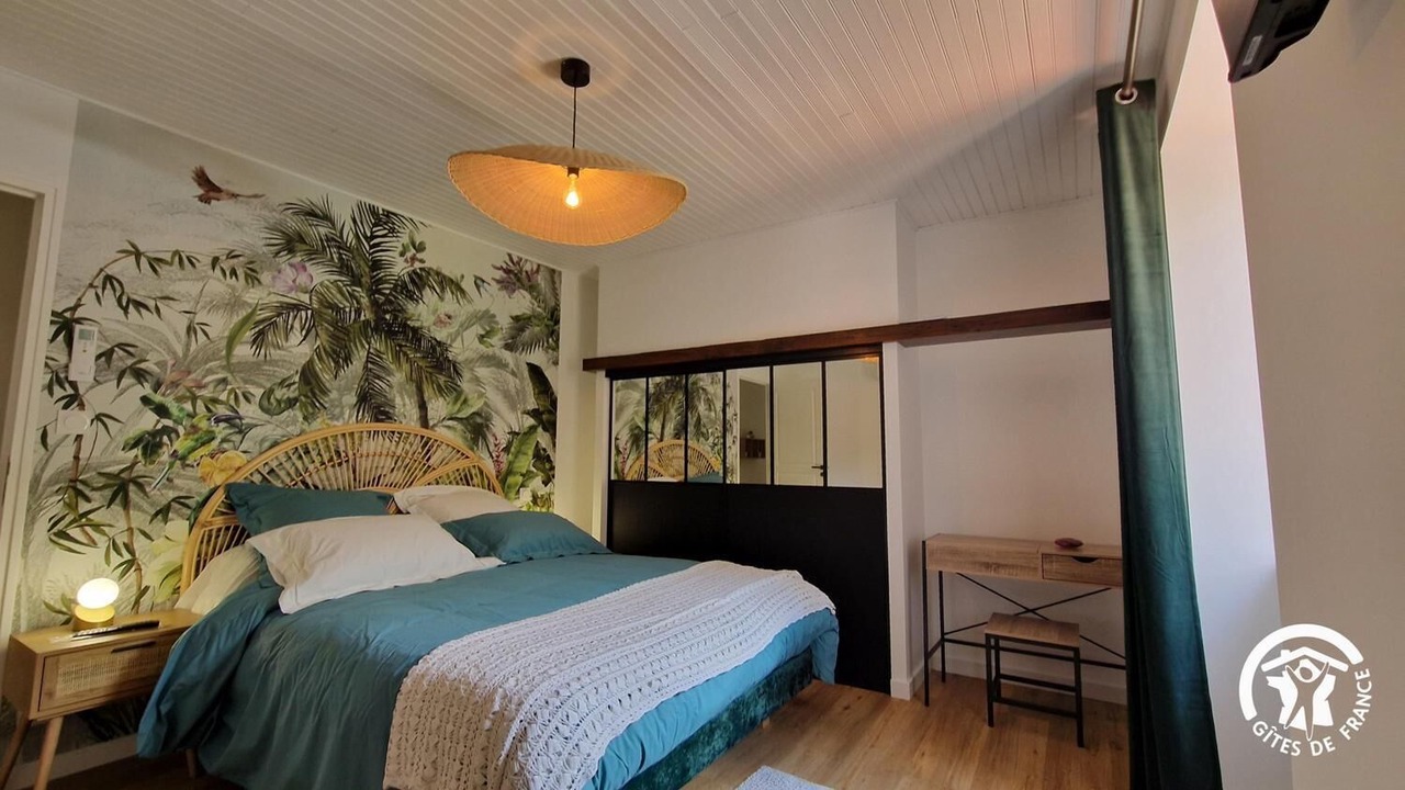 Photo of Bedroom in Almayrac