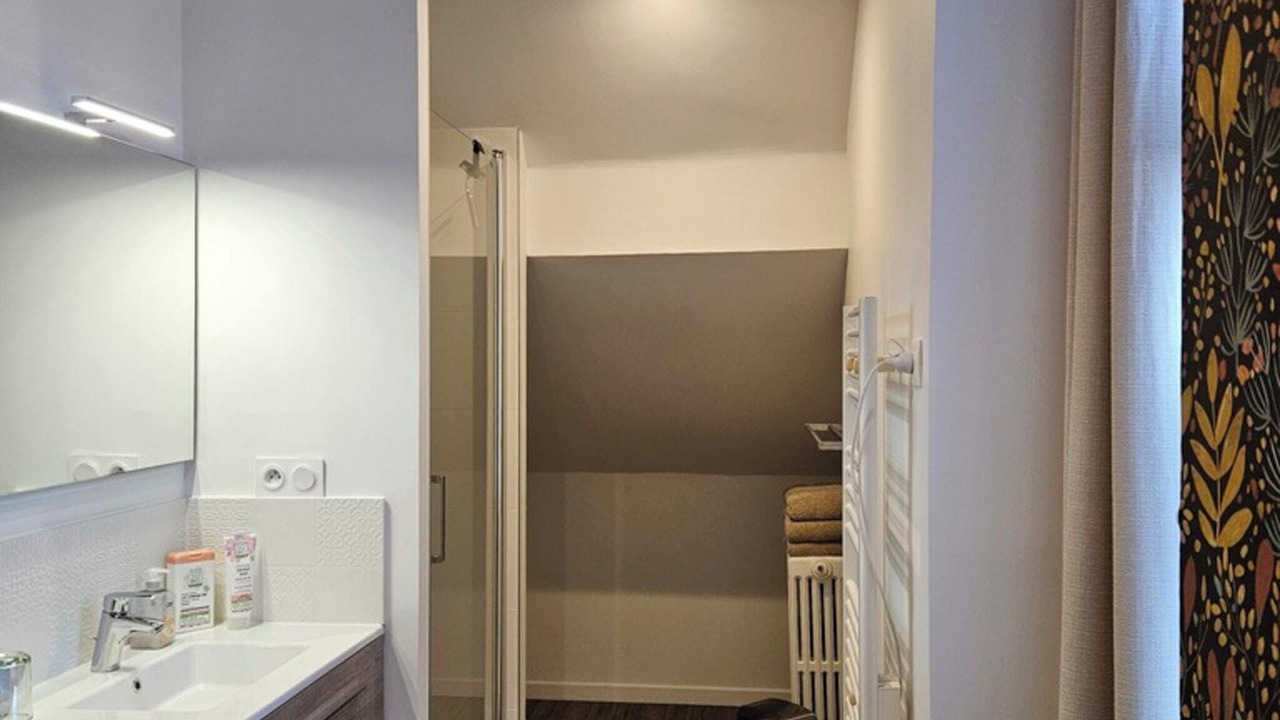 Photo of Bathroom in Brissac-Quince