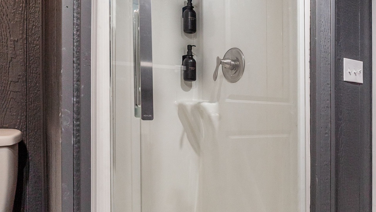 Photo of Bathroom in Old North Columbus