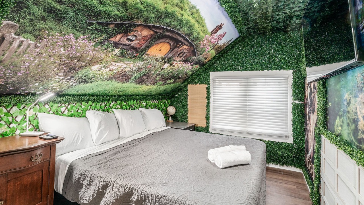 Photo of Bedroom in Old North Columbus