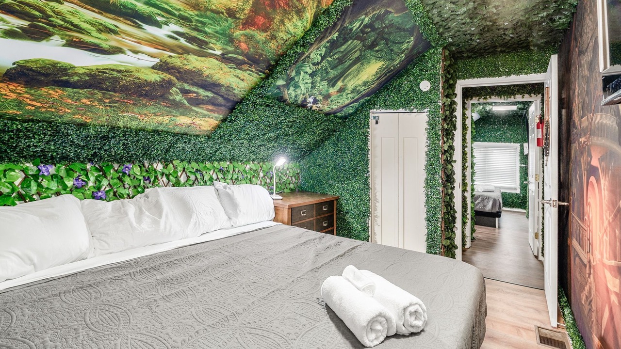 Photo of Bedroom in Old North Columbus