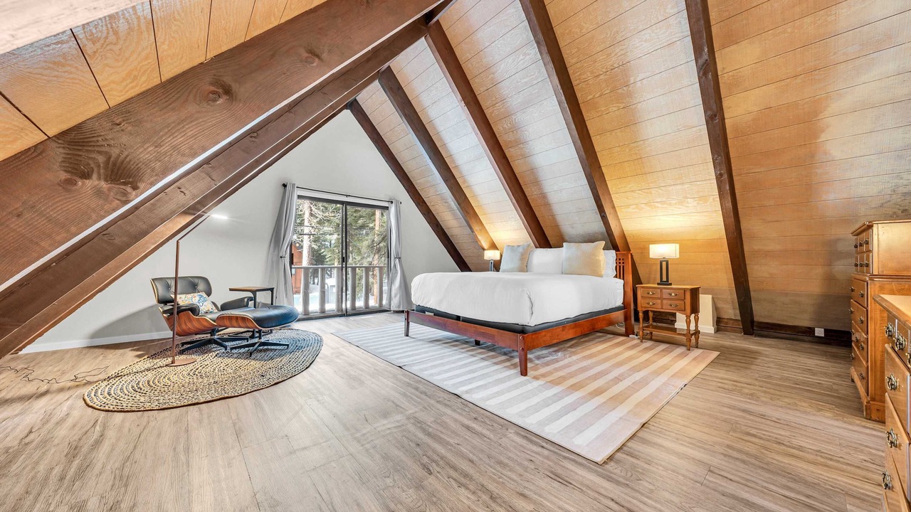 Photo of Bathroom in Tahoe Pines