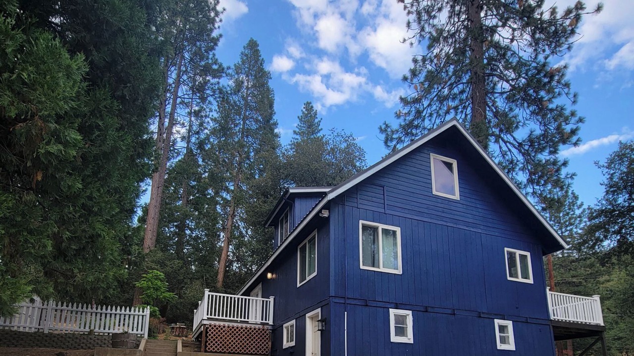 Photo of Outdoor in Oakhurst