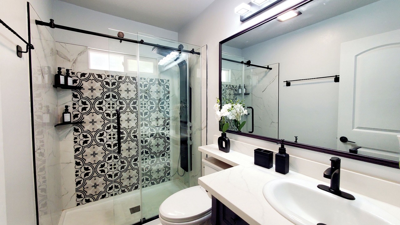 Photo of Bathroom in Oakhurst