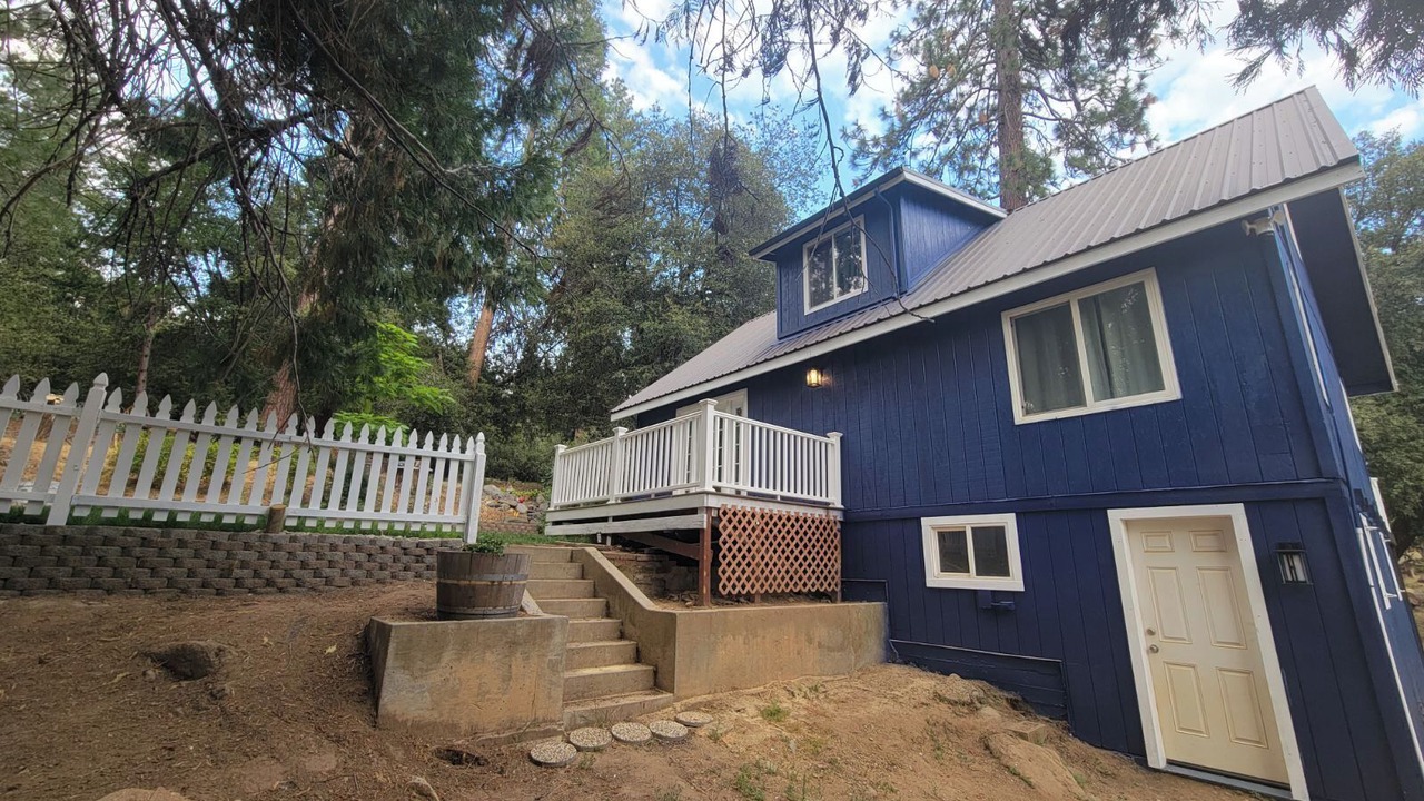 Photo of Outdoor in Oakhurst