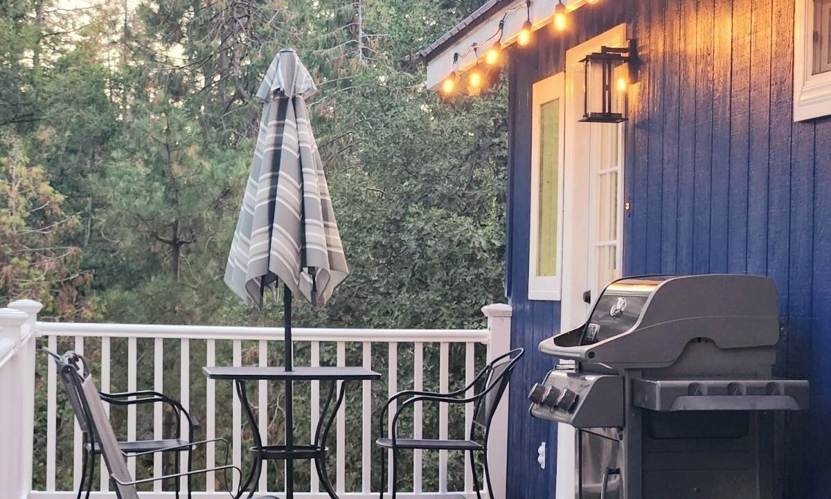 Photo of Outdoor in Oakhurst