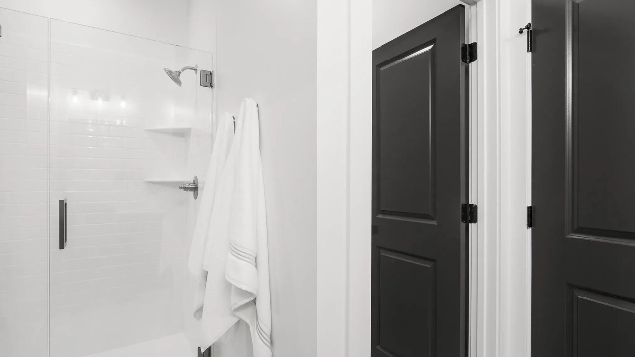 Photo of Bathroom in Mountain Green