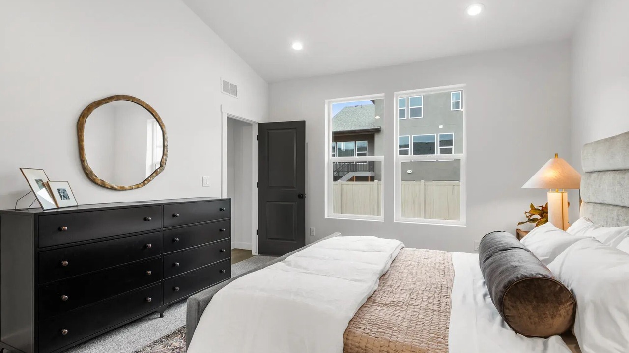 Photo of Bedroom in Mountain Green