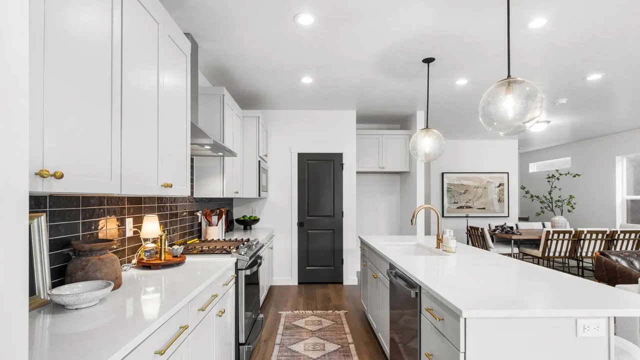 Photo of Kitchen in Mountain Green