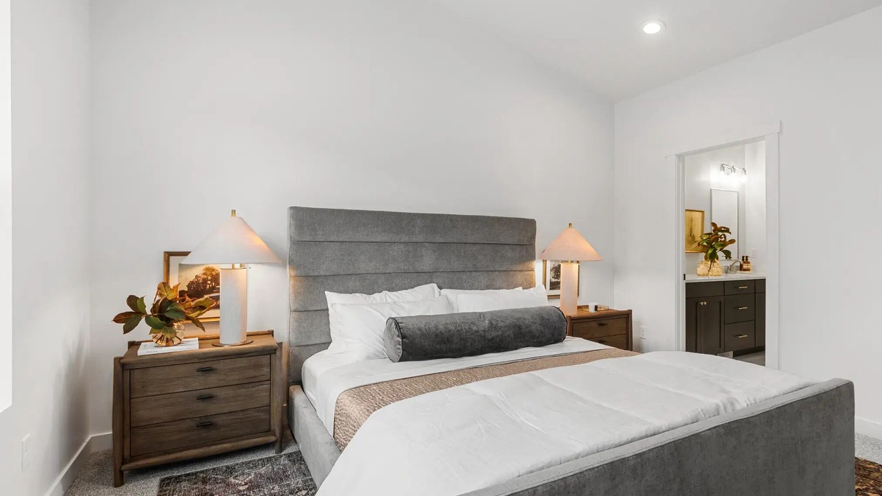 Photo of Bedroom in Mountain Green