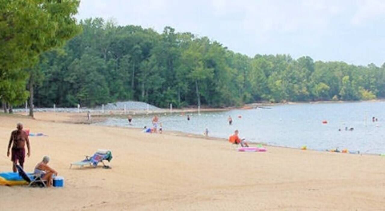 Photo of Others in Lake Murray of Richland
