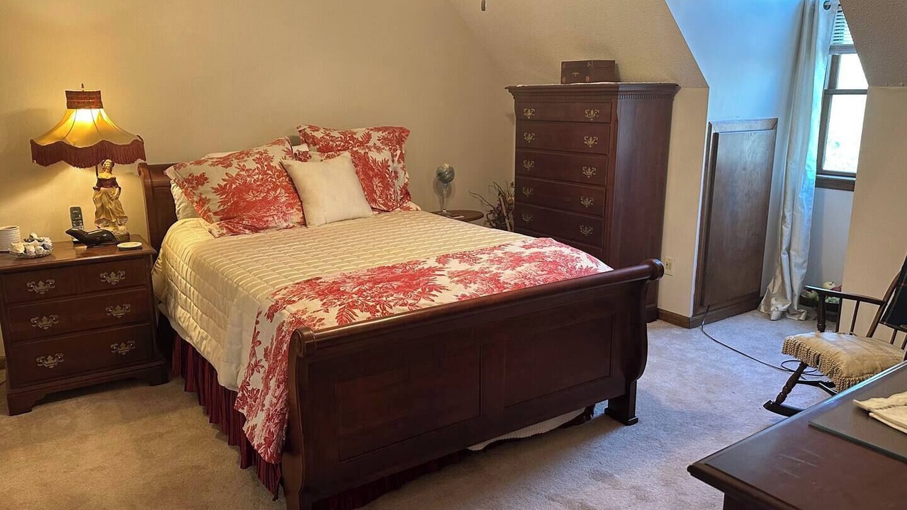Photo of Bedroom in Lake Murray of Richland