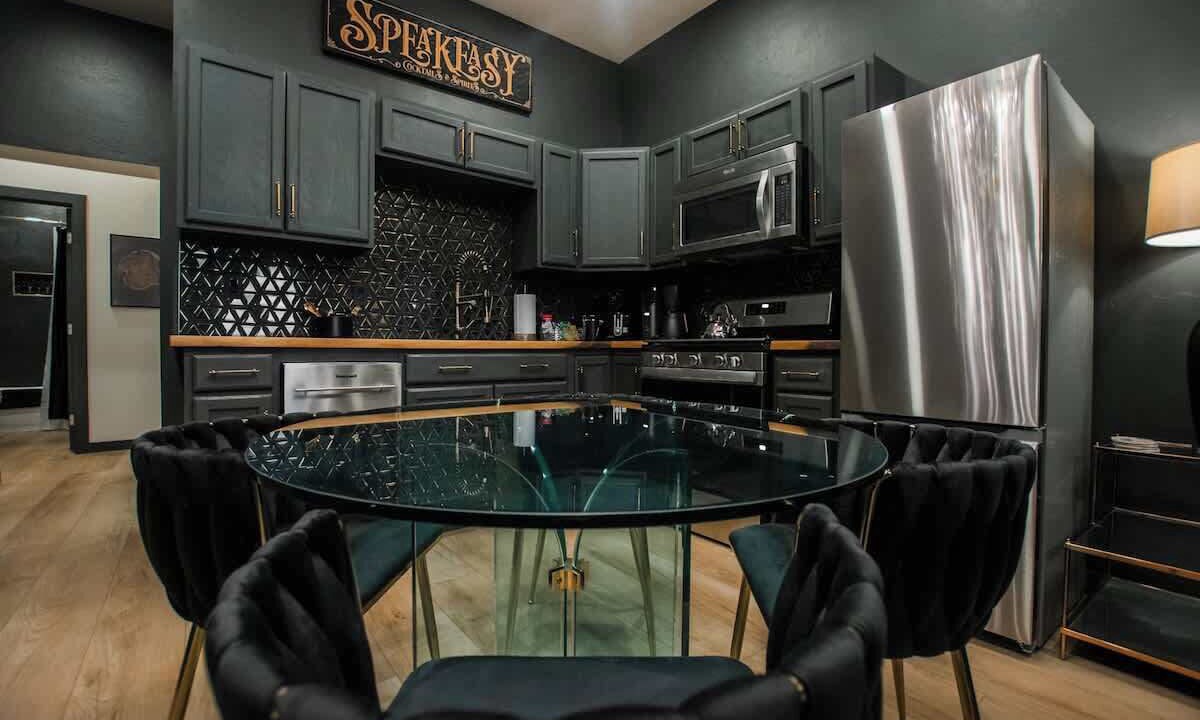Photo of Kitchen in South Broadway