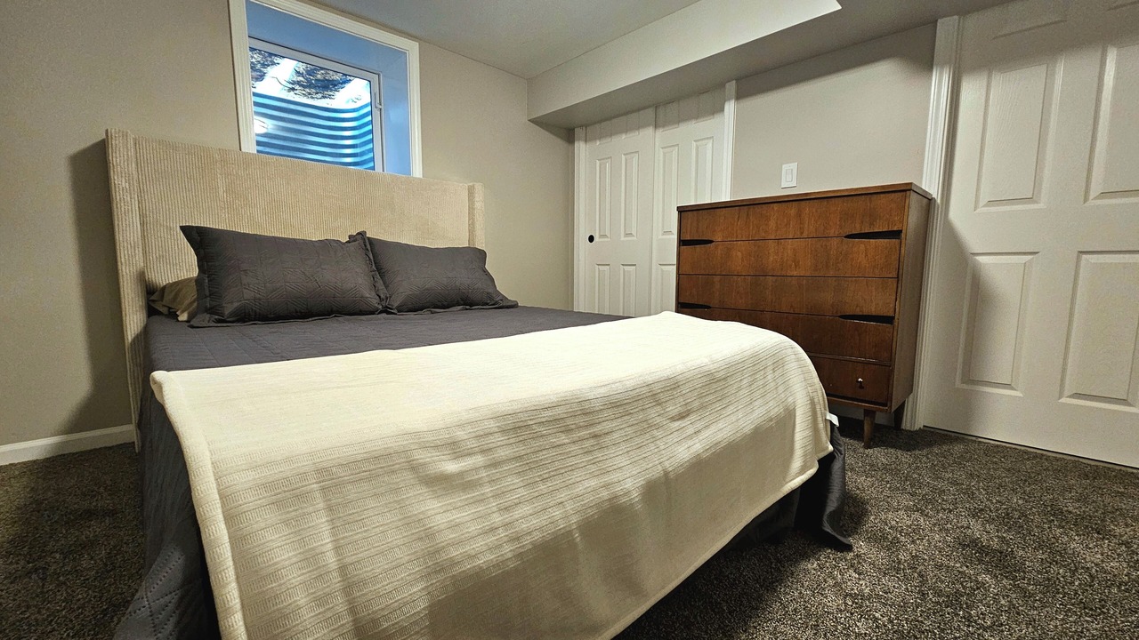 Photo of Bedroom in Crown Point