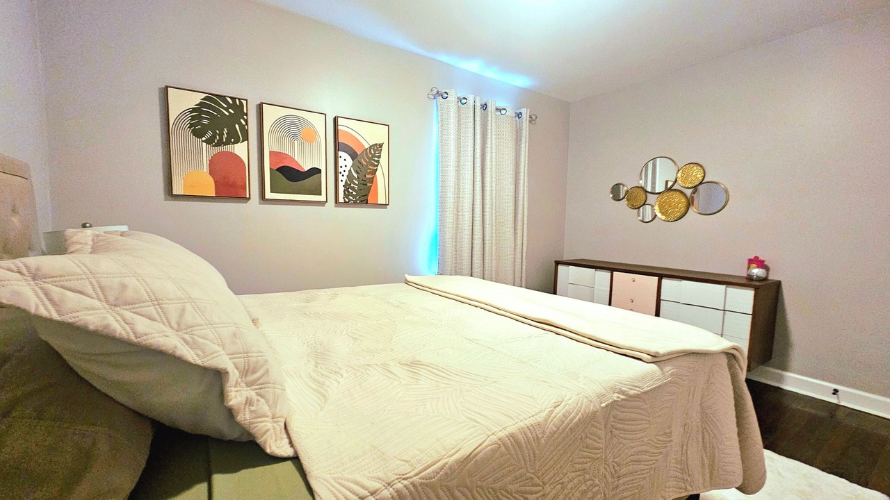 Photo of Bedroom in Crown Point