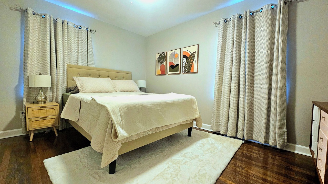 Photo of Bedroom in Crown Point
