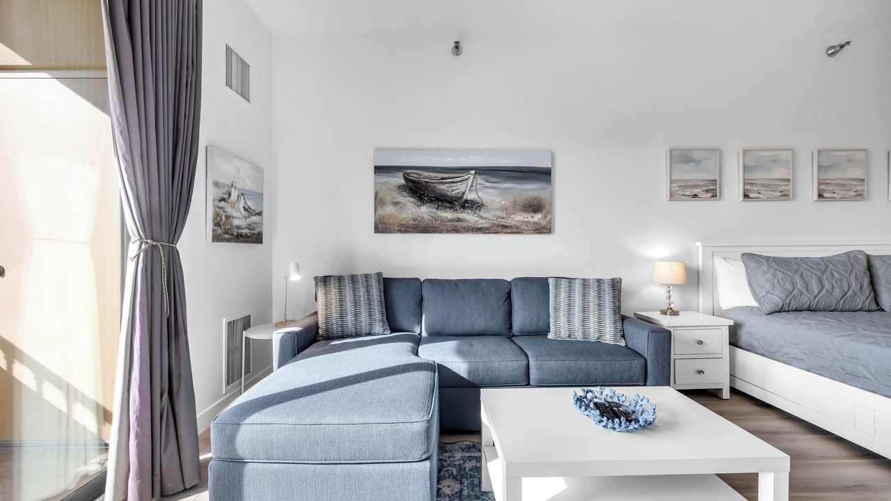 Photo of Livingroom in Lake Las Vegas