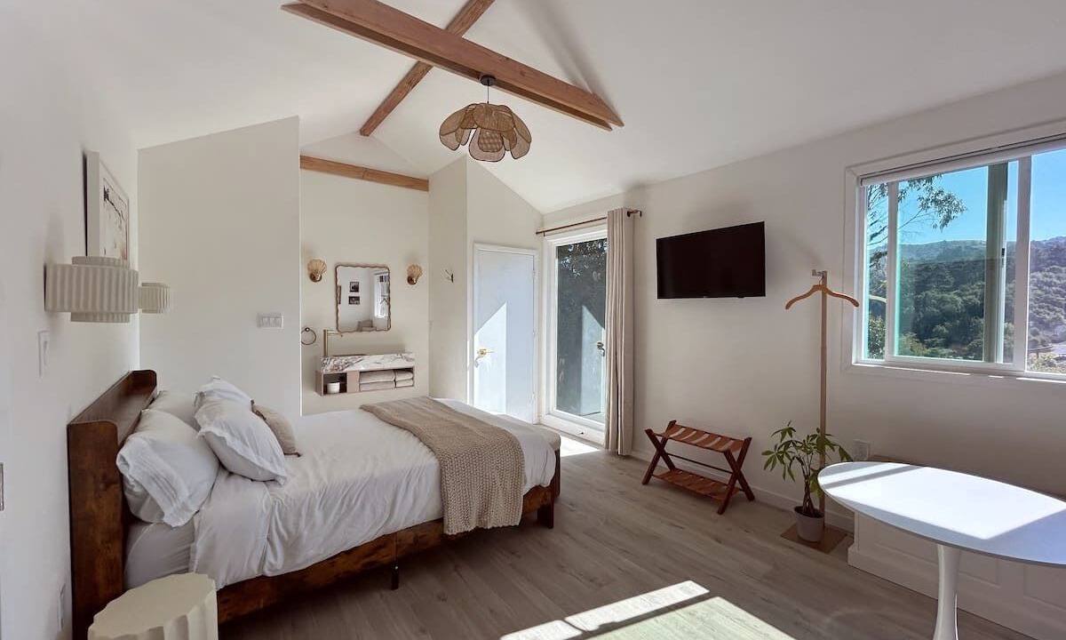 Photo of Bedroom in Marin City