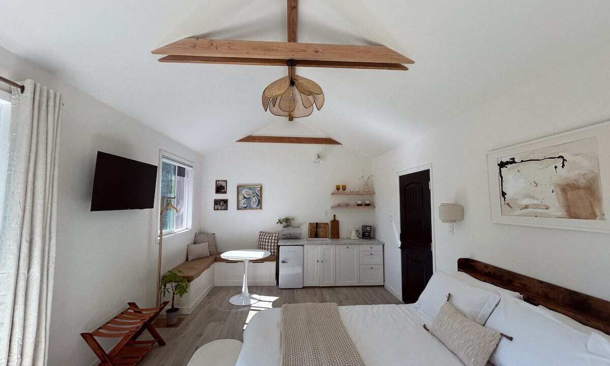 Photo of Bedroom in Marin City