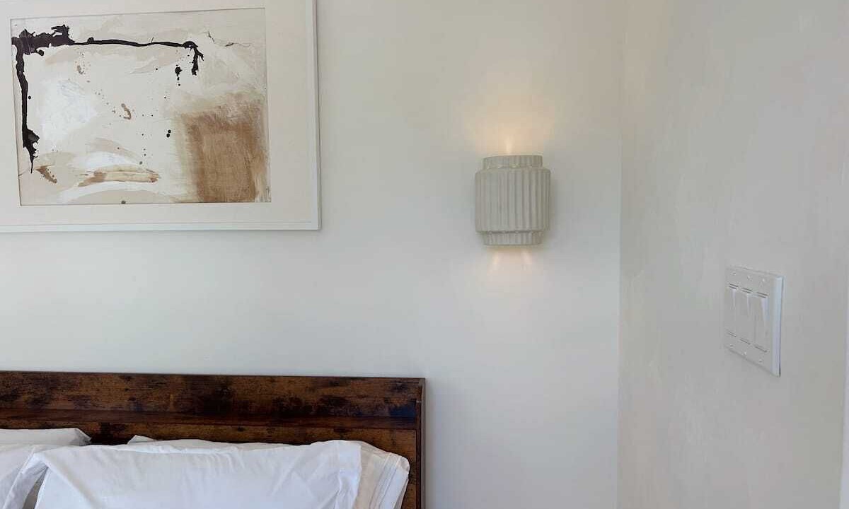 Photo of Bedroom in Marin City