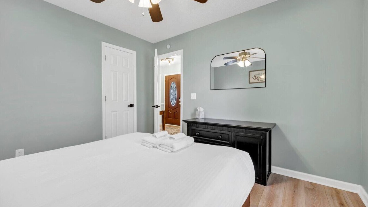 Photo of Bedroom in Huntcliff