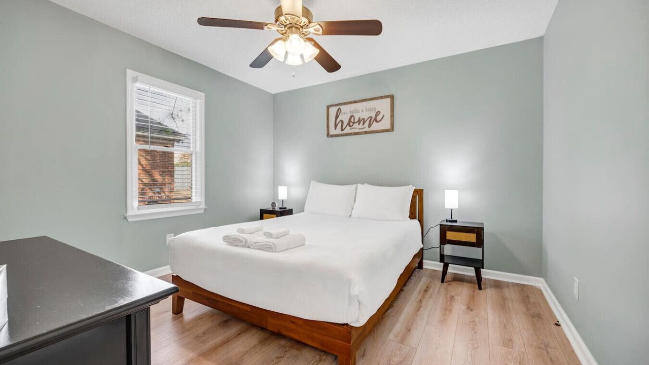 Photo of Bedroom in Huntcliff