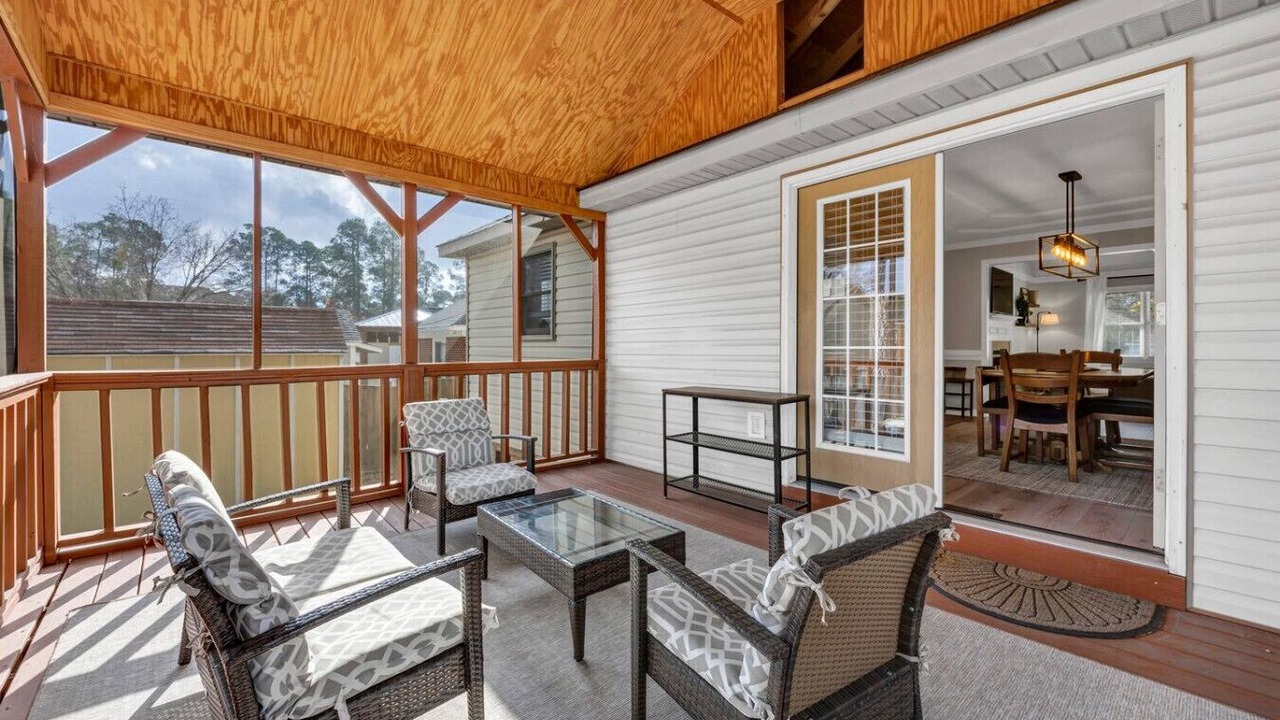 Photo of Outdoor in Huntcliff