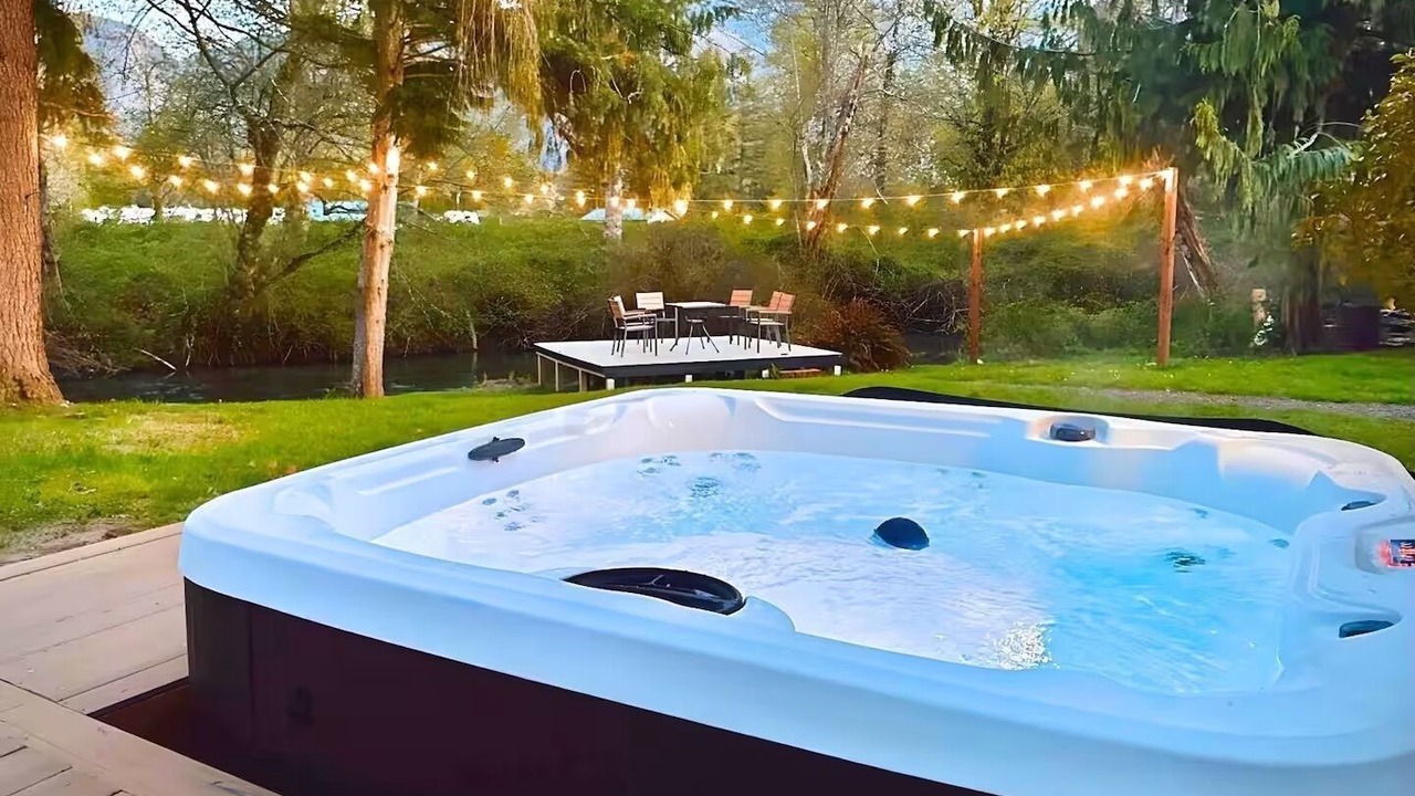 Photo of Outdoor in Gold Bar